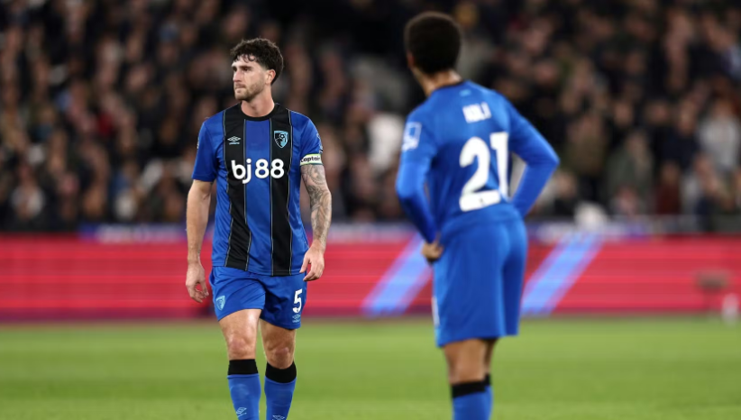 《體育報》：巴薩正密切關(guān)注伯恩茅斯中衛(wèi)塞內(nèi)西