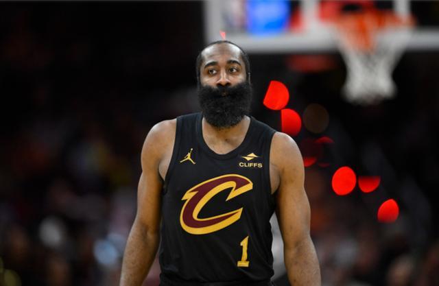 阿倫米切爾齊贊哈登 他和施羅德的新后場將把騎士帶到哪里？